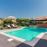 Country House Apartments Lejlighed Pula