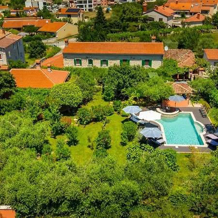 Country House Apartments Pula