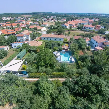 Apartament Country House Apartments