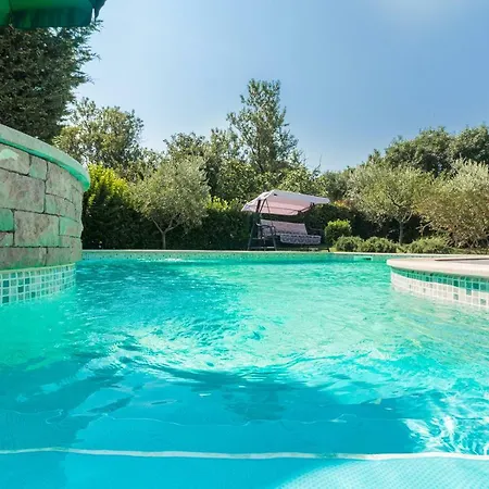 Country House Apartments * Pola