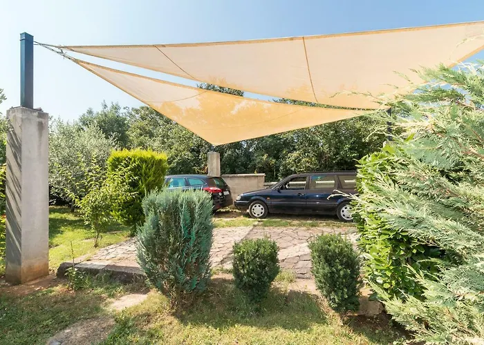 Country House Apartments Διαμέρισμα *