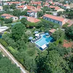 Country House Apartments * Pola